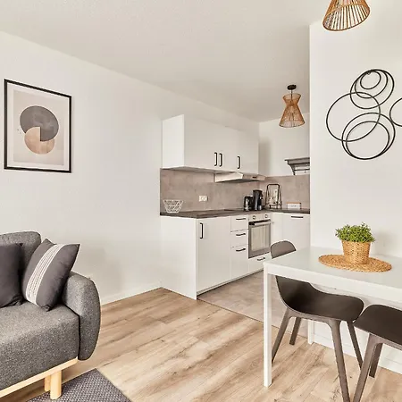 Apartment Elegantes 1 Neubau Lage